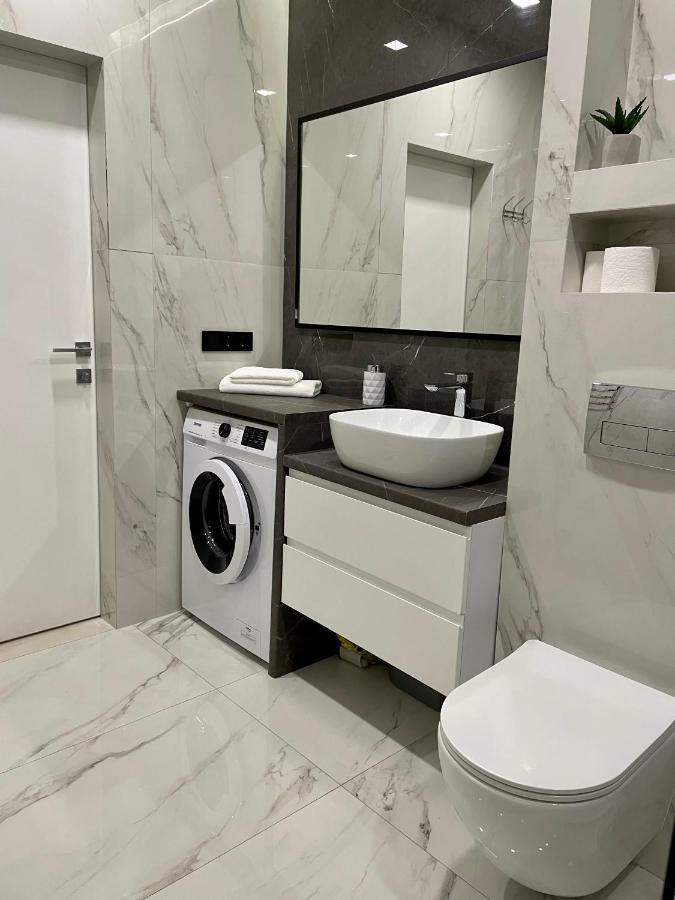 Жк Great Britain Apartment Lwów Zewnętrze zdjęcie